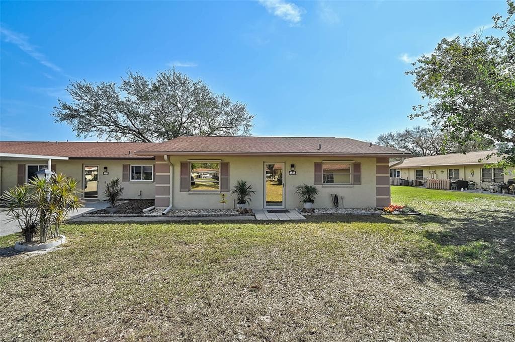 4565 MOHICAN TRAIL UNIT 129 SARASOTA, FL 34233