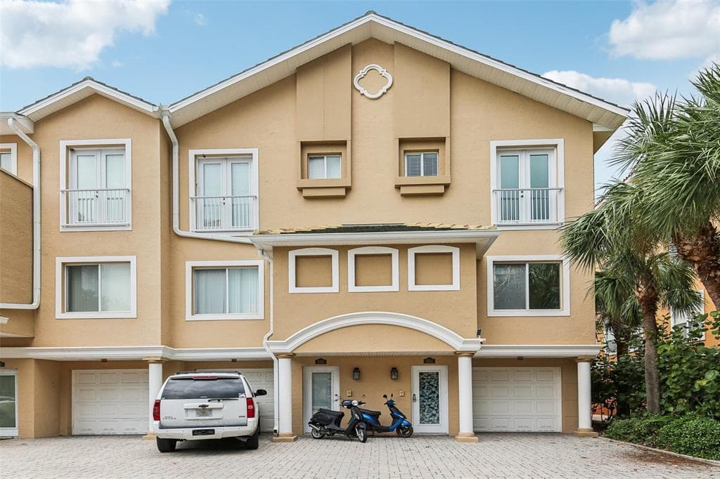 684 BAYWAY BOULEVARD CLEARWATER, FL 33767