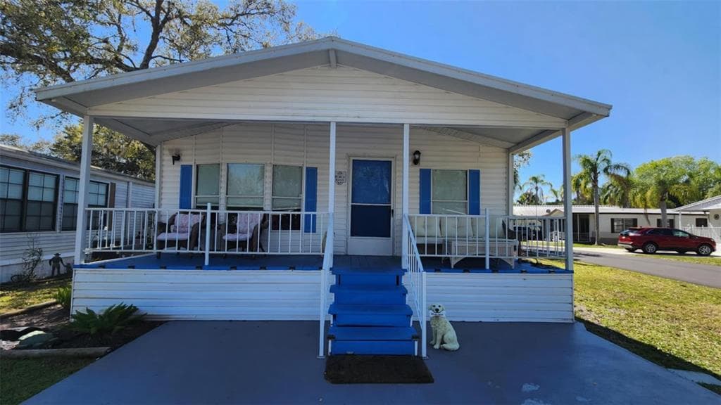 97 LONG HAMMOCK DRIVE RIVER RANCH, FL 33867