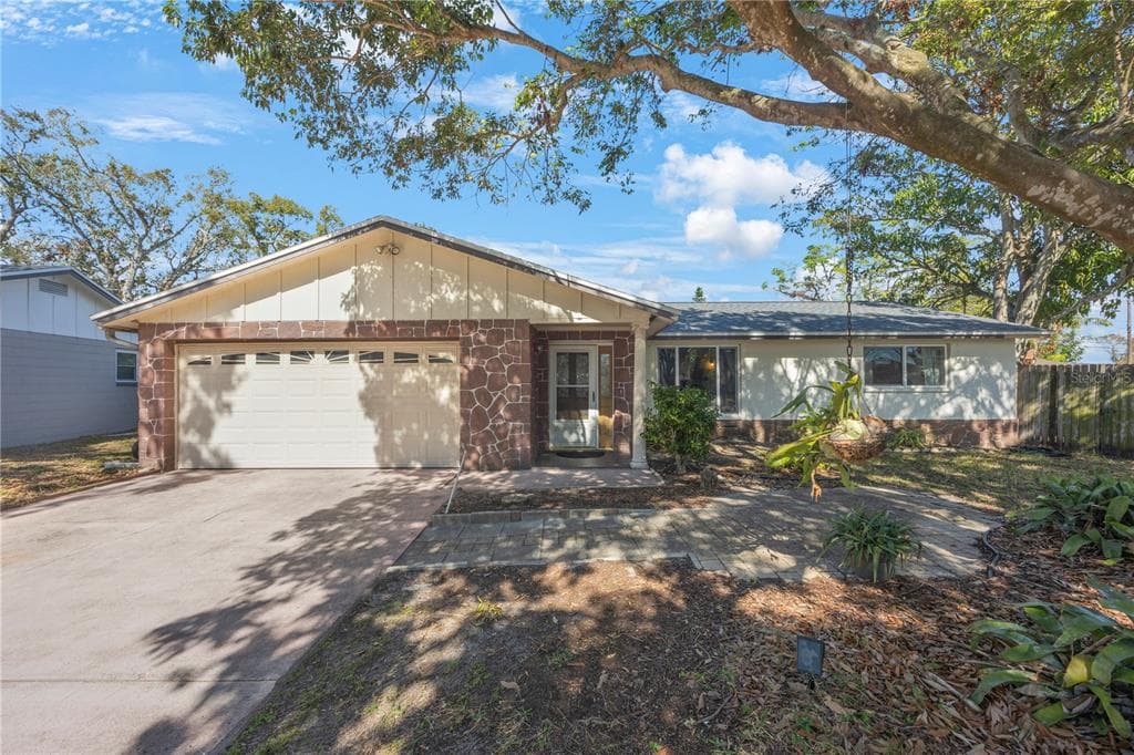 10201 127TH PLACE LARGO, FL 33773