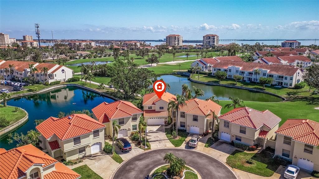 6105 MIRADA CIRCLE ST PETERSBURG, FL 33715