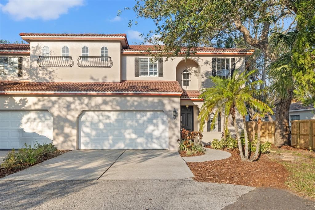 6211 S MACDILL AVENUE UNIT 1 TAMPA, FL 33611