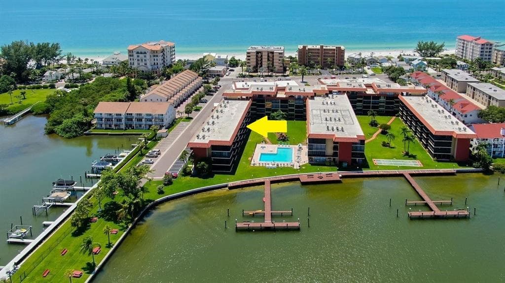 19701 GULF BOULEVARD UNIT 328 INDIAN SHORES, FL 33785