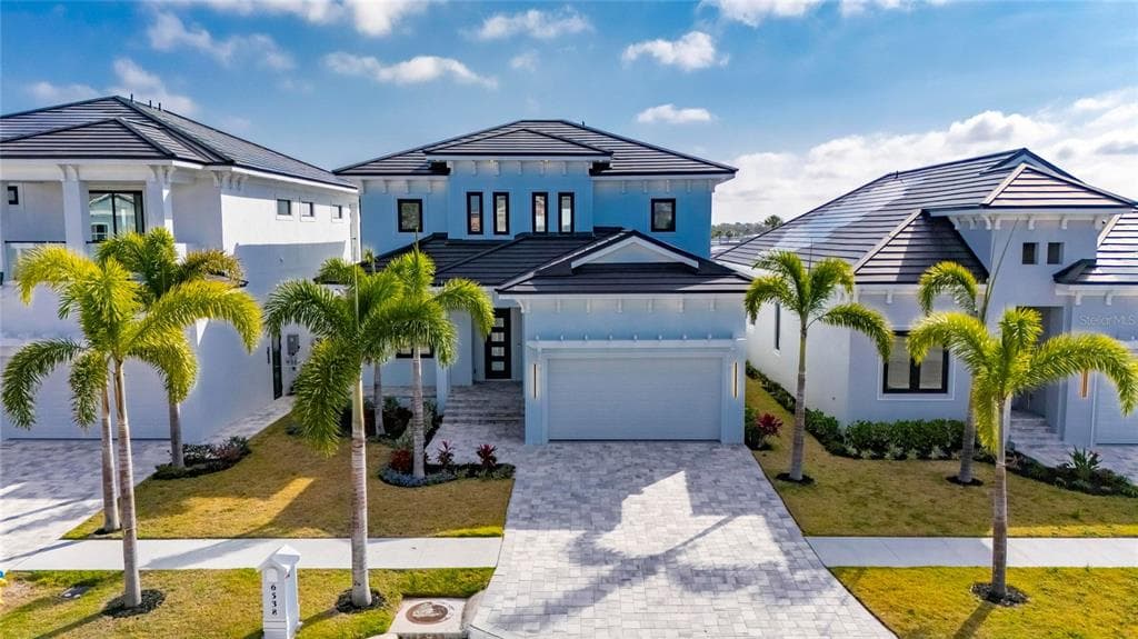 6538 SIMONE SHORES CIRCLE APOLLO BEACH, FL 33572