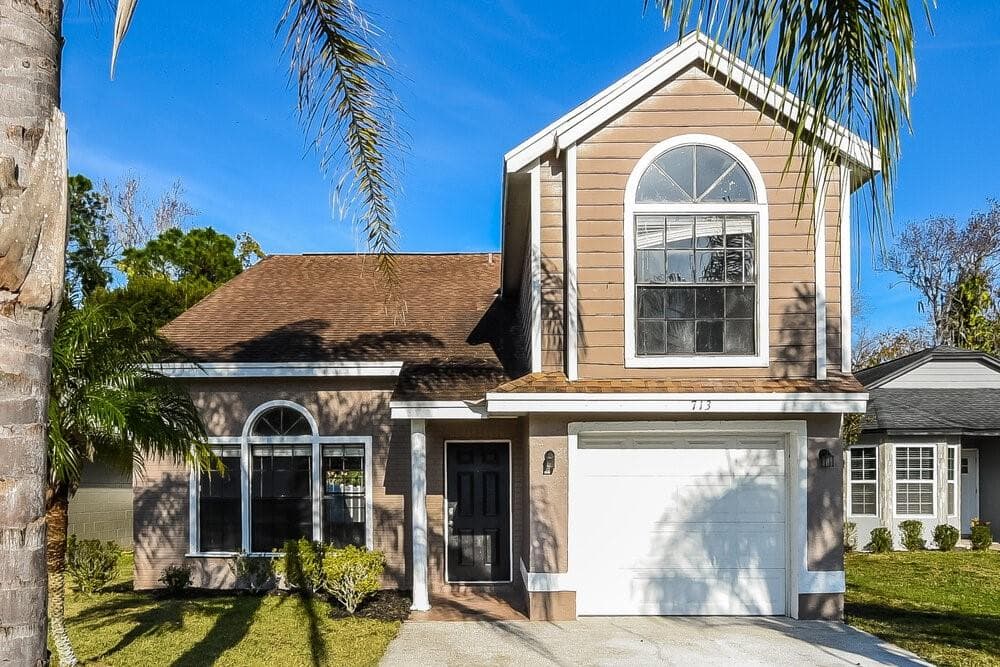 713 FENWICK DRIVE ORLANDO, FL 32825