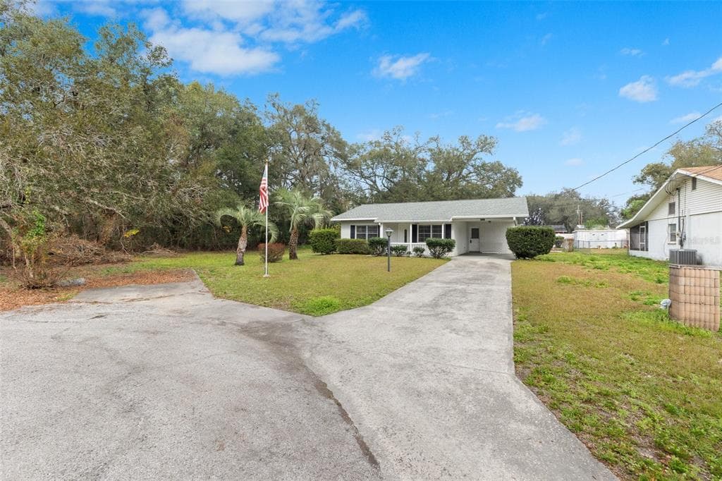 36343 IONNO COURT ZEPHYRHILLS, FL 33541