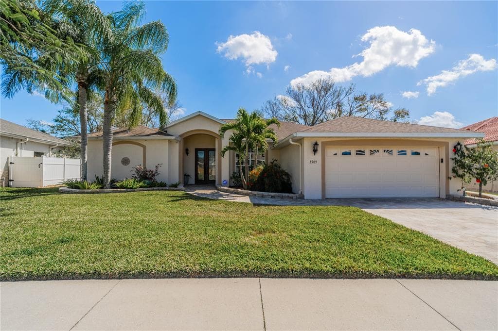 1509 VENTANA DRIVE SUN CITY CENTER, FL 33573