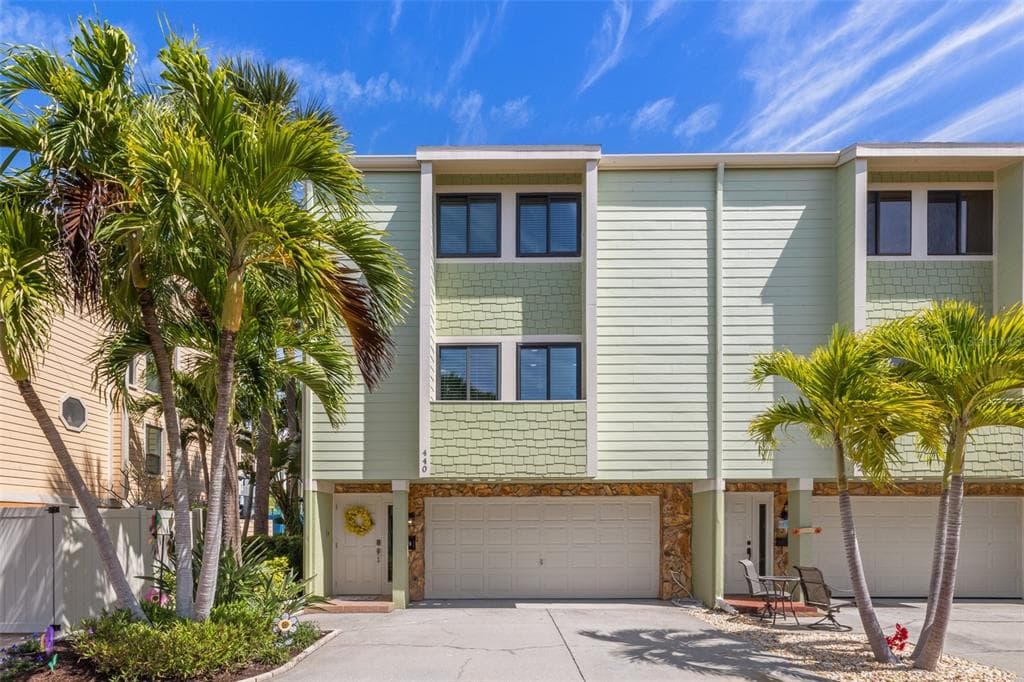 440 SANDY HOOK ROAD TREASURE ISLAND, FL 33706