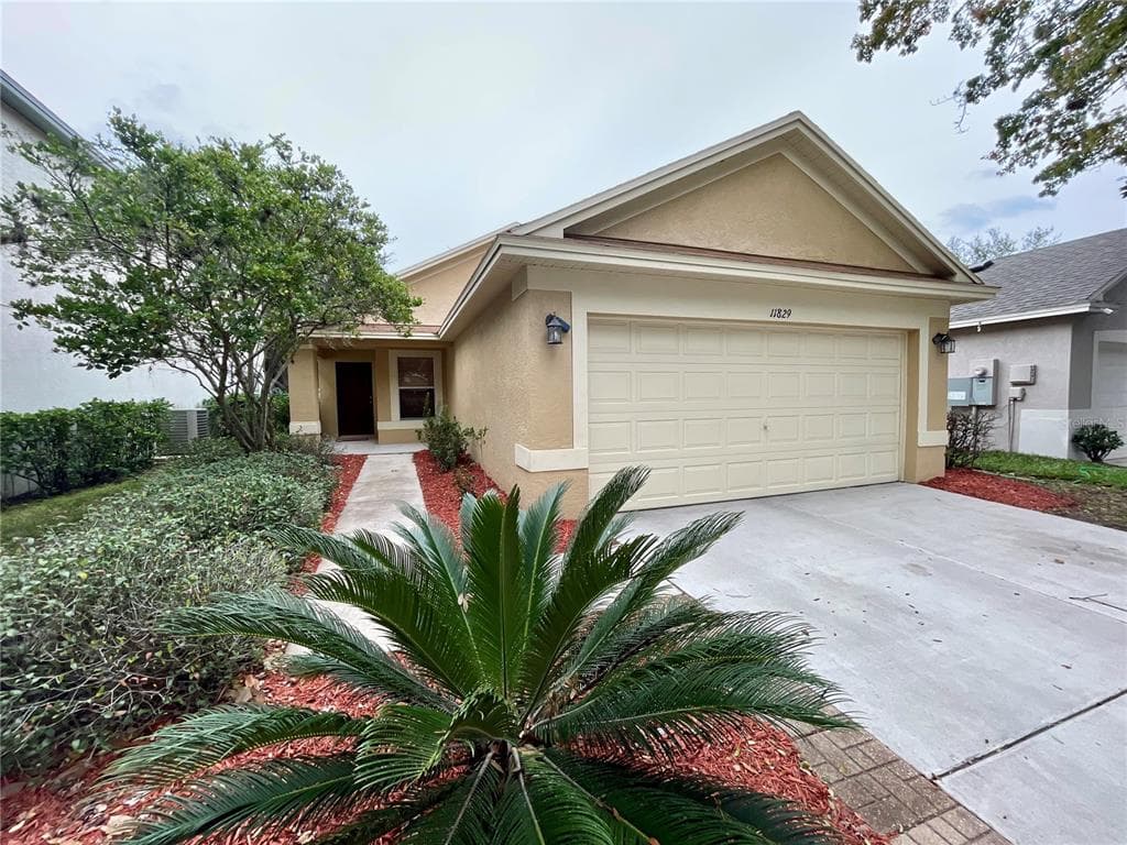 11829 WHISPER CREEK DRIVE RIVERVIEW, FL 33569