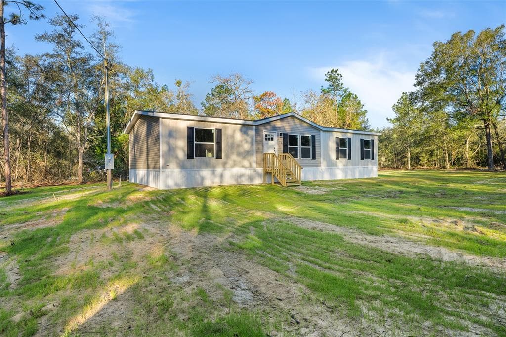 745 NW 72ND COURT BELL, FL 32619
