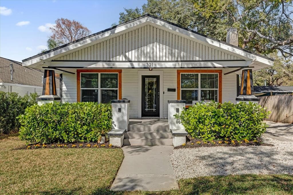 321 W WILDER AVENUE TAMPA, FL 33603
