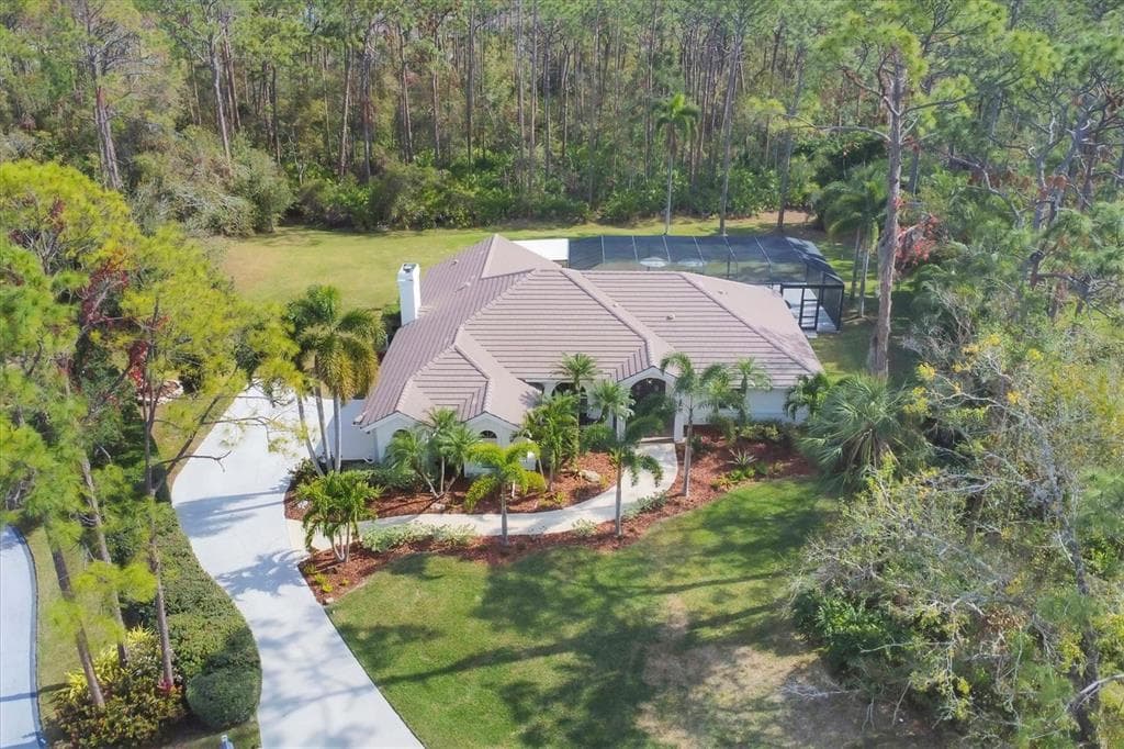 7742 SILVER BELL DRIVE SARASOTA, FL 34241