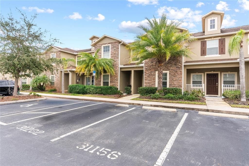 31156 CLARIDGE PLACE WESLEY CHAPEL, FL 33543