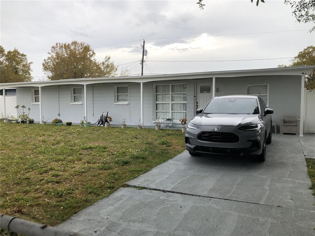 2013 DARLINGTON DRIVE TAMPA, FL 33619