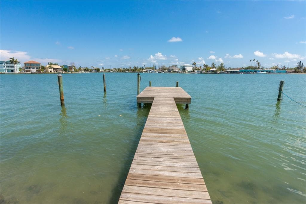 0 BAY POINT MADEIRA BEACH, FL 33708