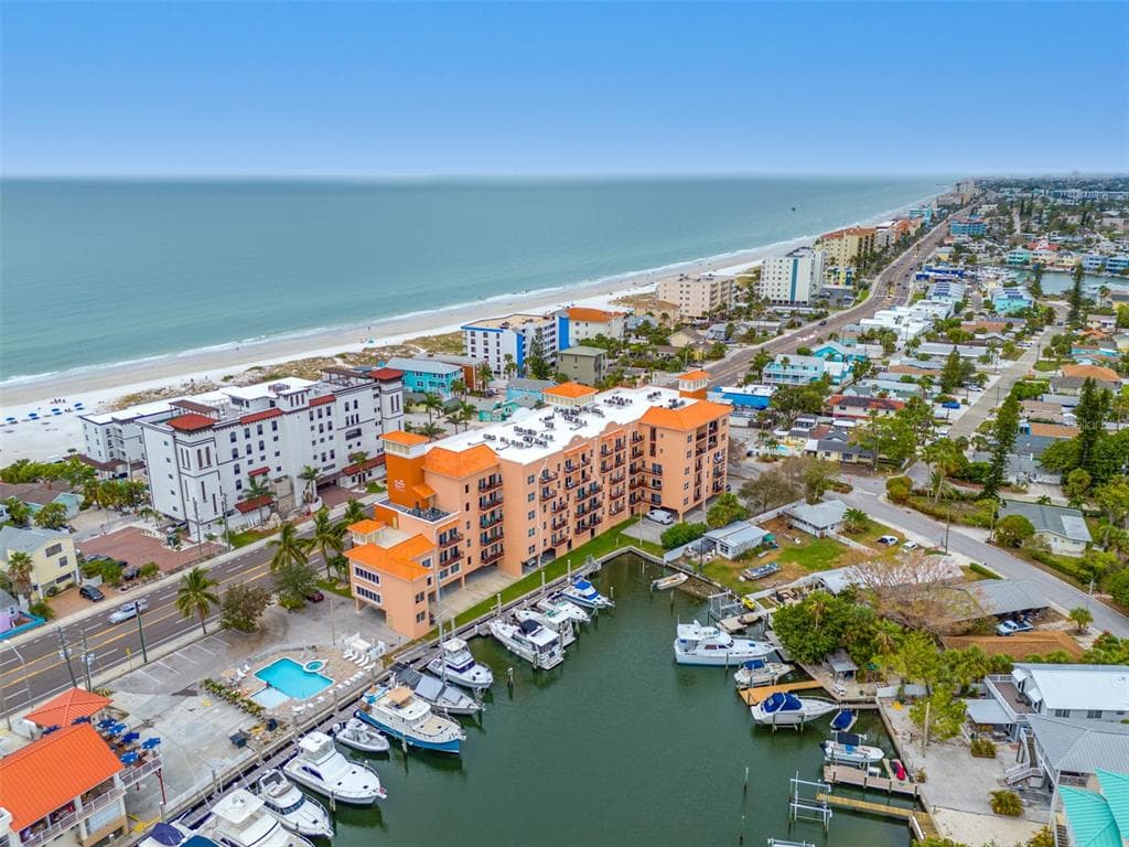 13235 GULF BOULEVARD UNIT 306 MADEIRA BEACH, FL 33708