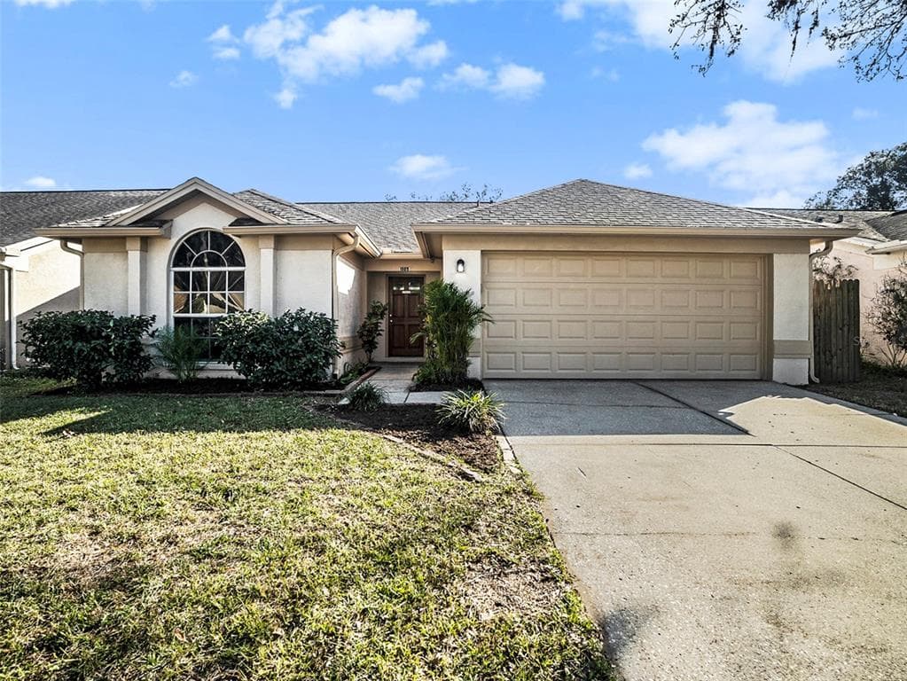 1009 HARDWOOD DRIVE VALRICO, FL 33596