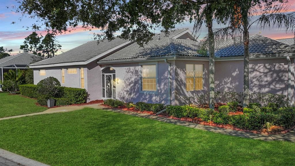 9233 SOUCHAK DRIVE TRINITY, FL 34655