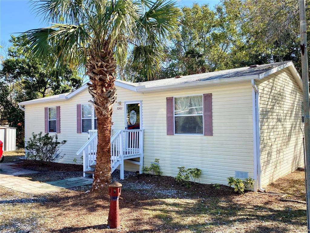 7202 JAMES STREET PORT RICHEY, FL 34668