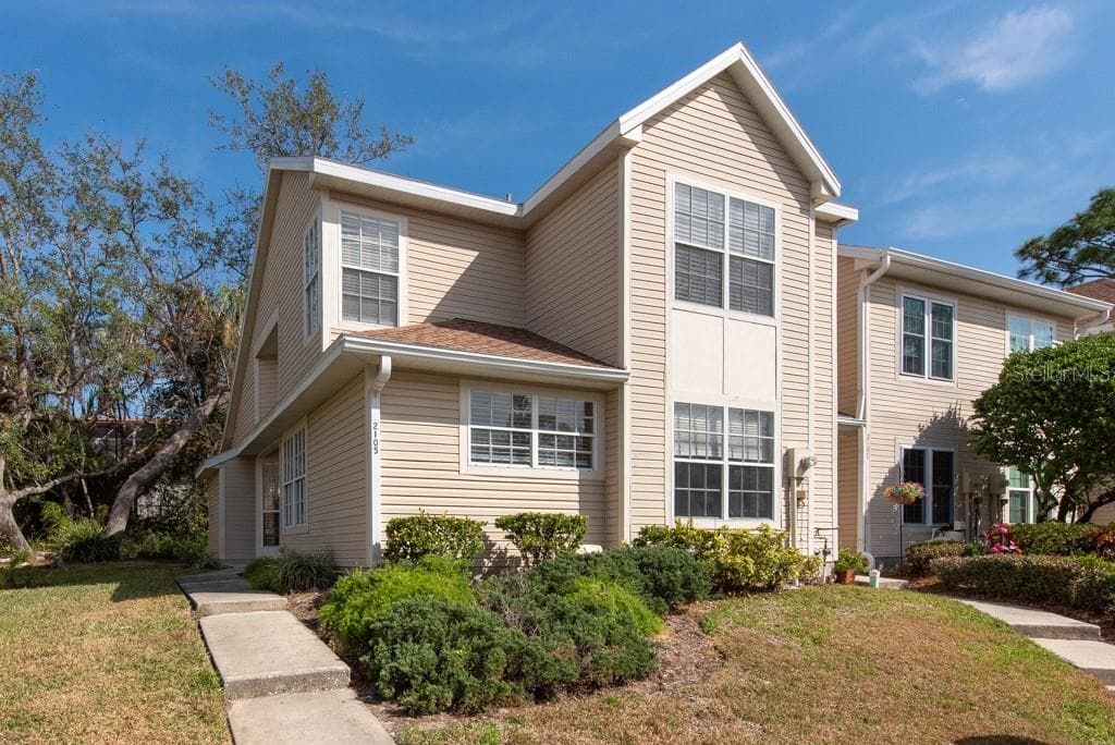 2105 CLOVER HILL ROAD PALM HARBOR, FL 34683
