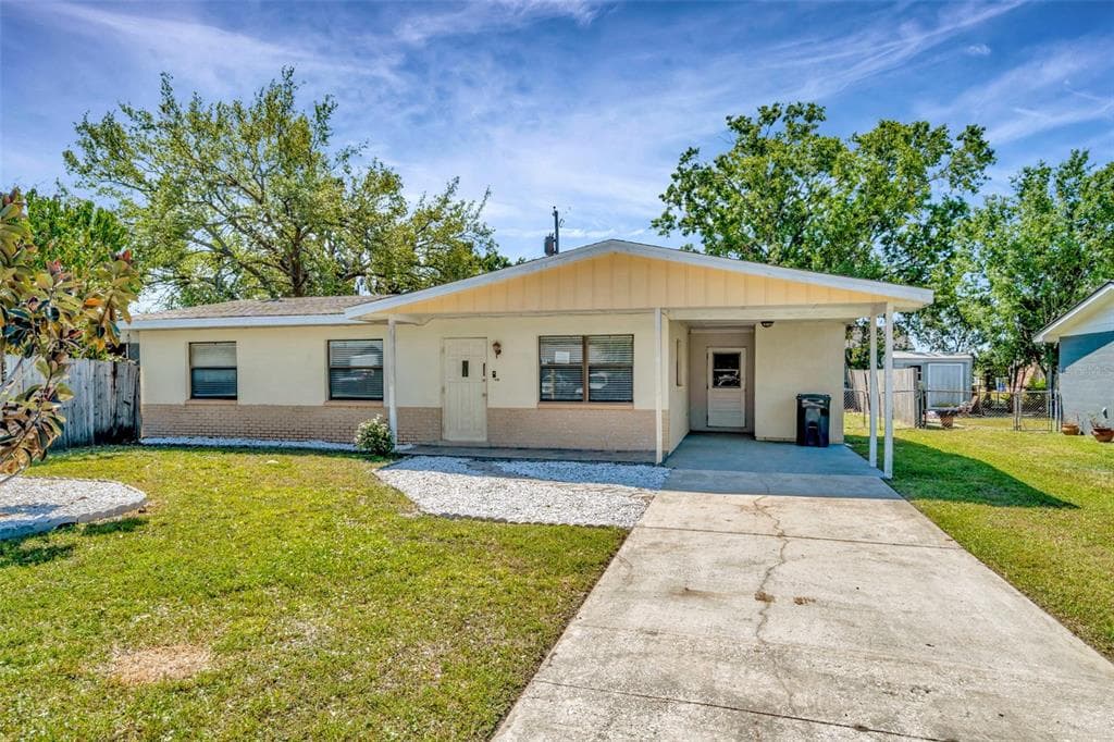 540 FLORIDA CIRCLE S APOLLO BEACH, FL 33572