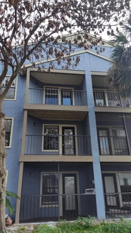 3534 TOBAGO LANE UNIT 306 TAMPA, FL 33614