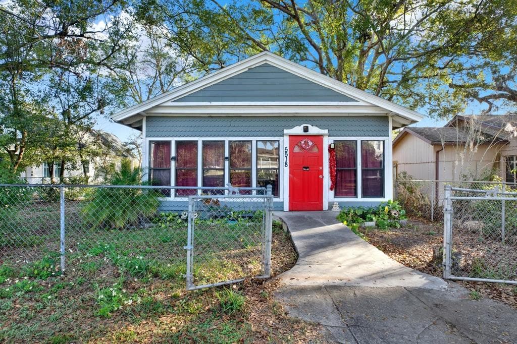 5518 11TH STREET ZEPHYRHILLS, FL 33542