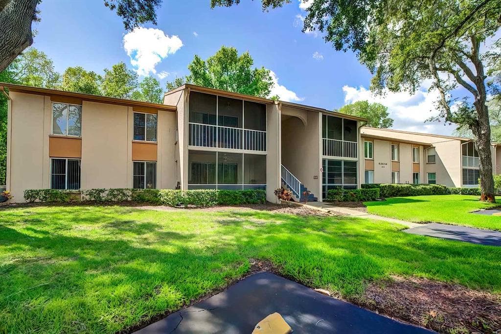 12218 FOX CHASE DRIVE UNIT B2 HUDSON, FL 34669