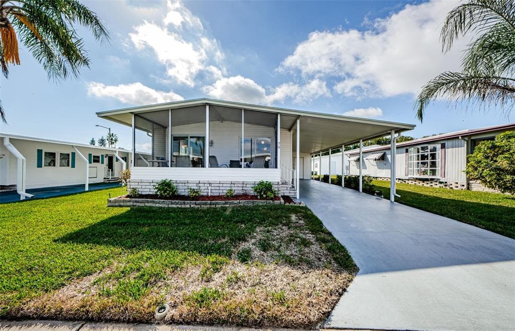 39820 US HIGHWAY 19 N UNIT 76 TARPON SPRINGS, FL 34689