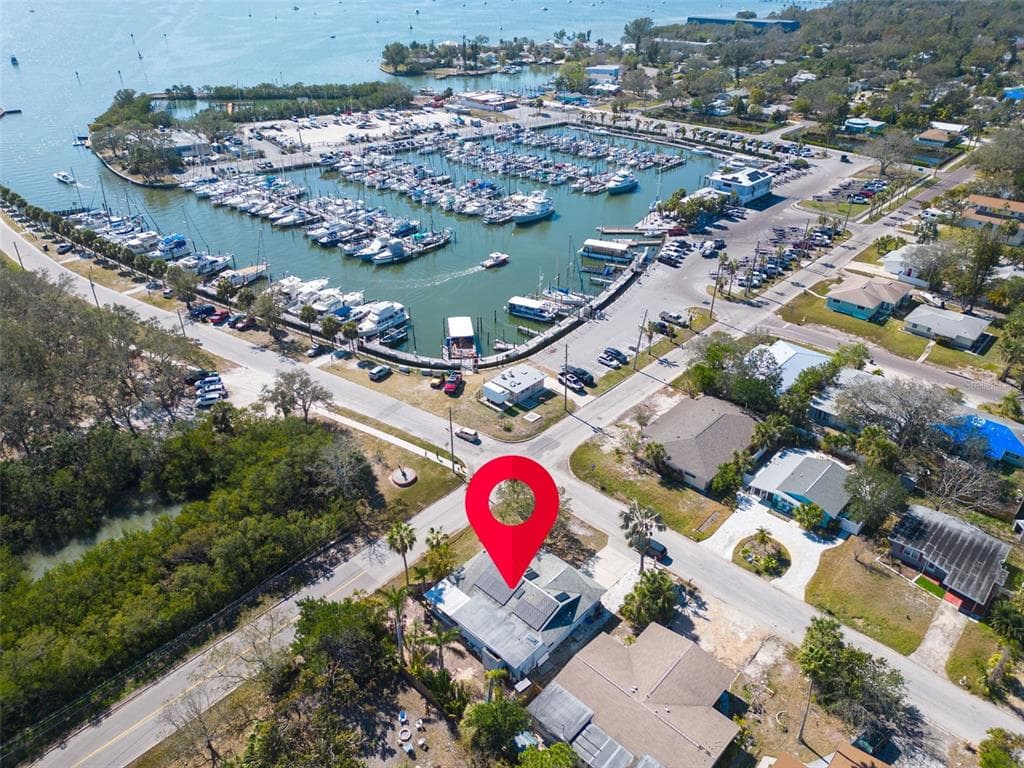 2838 MIRIAM STREET S GULFPORT, FL 33711
