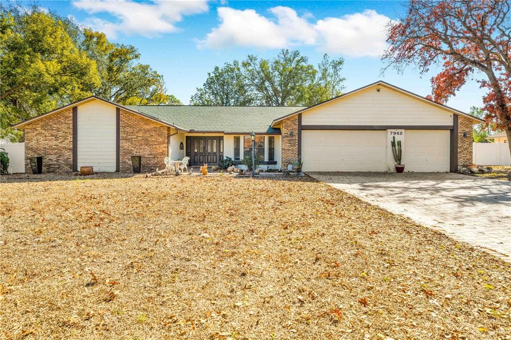 7948 FLORAL DRIVE WEEKI WACHEE, FL 34607