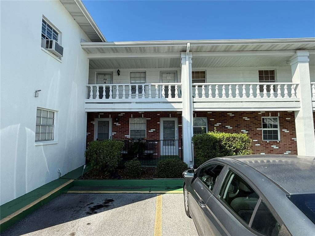 4747 AZALEA DRIVE UNIT 115 NEW PORT RICHEY, FL 34652