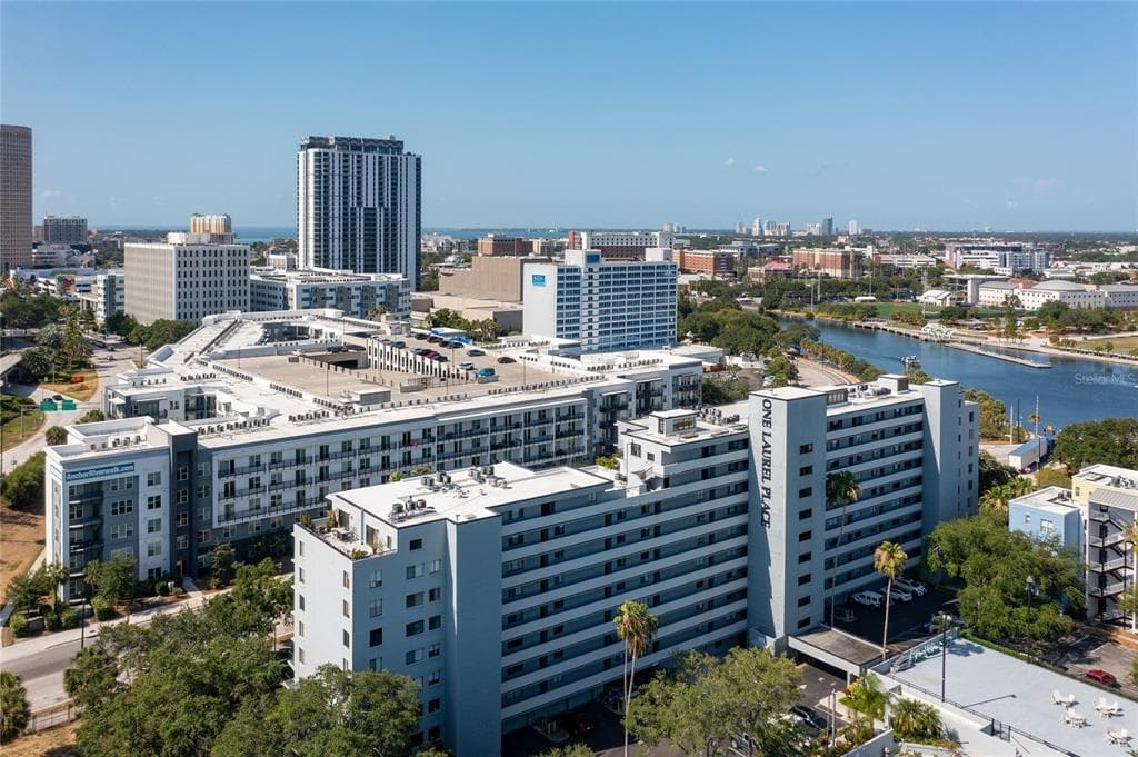201 W LAUREL STREET UNIT 507 TAMPA, FL 33602