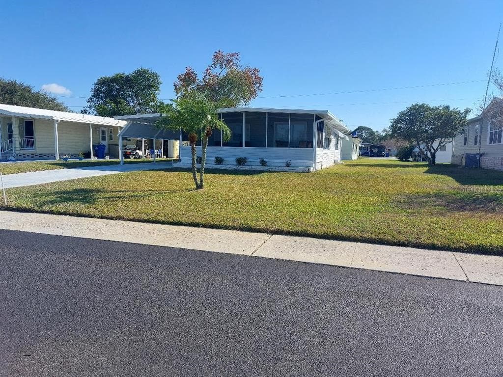 126 COLONIAL BOULEVARD UNIT 7 PALM HARBOR, FL 34684