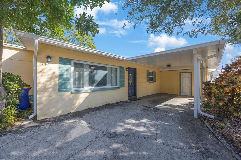 10373 54TH AVENUE N ST PETERSBURG, FL 33708