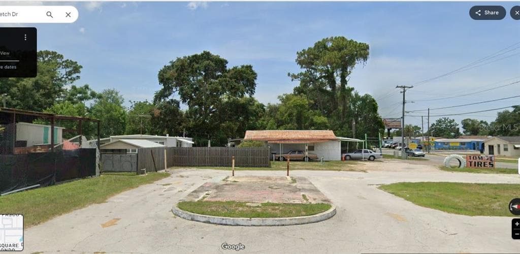 4650 MILE STRETCH DRIVE HOLIDAY, FL 34690