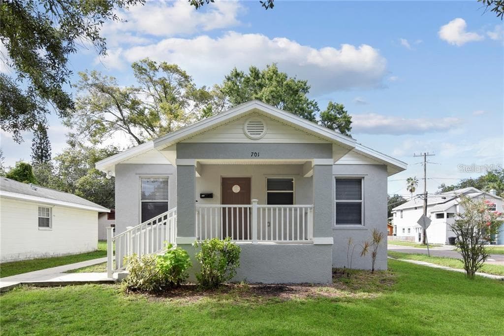 701 15TH AVENUE S ST PETERSBURG, FL 33701