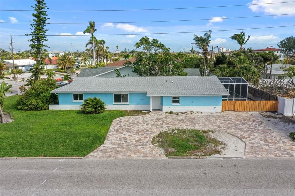 2103 W VINA DEL MAR BOULEVARD ST PETE BEACH, FL 33706