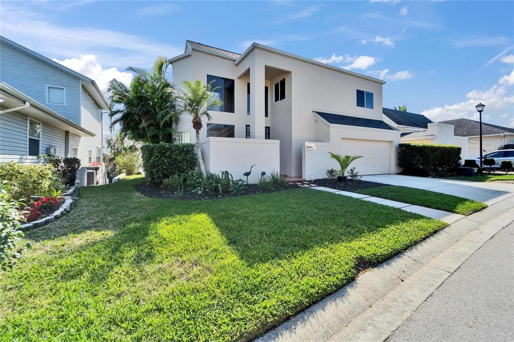 616 PENINSULAR DRIVE LAKELAND, FL 33813