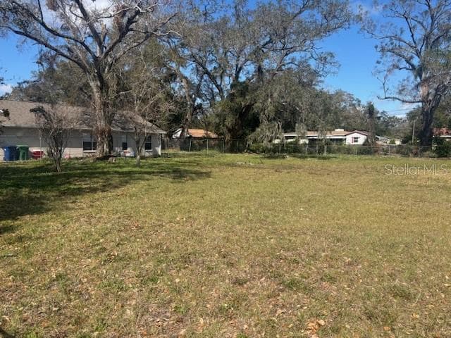 1910 E GENESEE STREET TAMPA, FL 33610