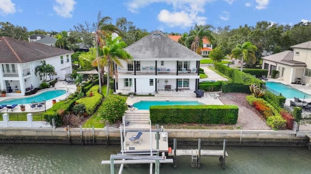 4921 LYFORD CAY ROAD TAMPA, FL 33629