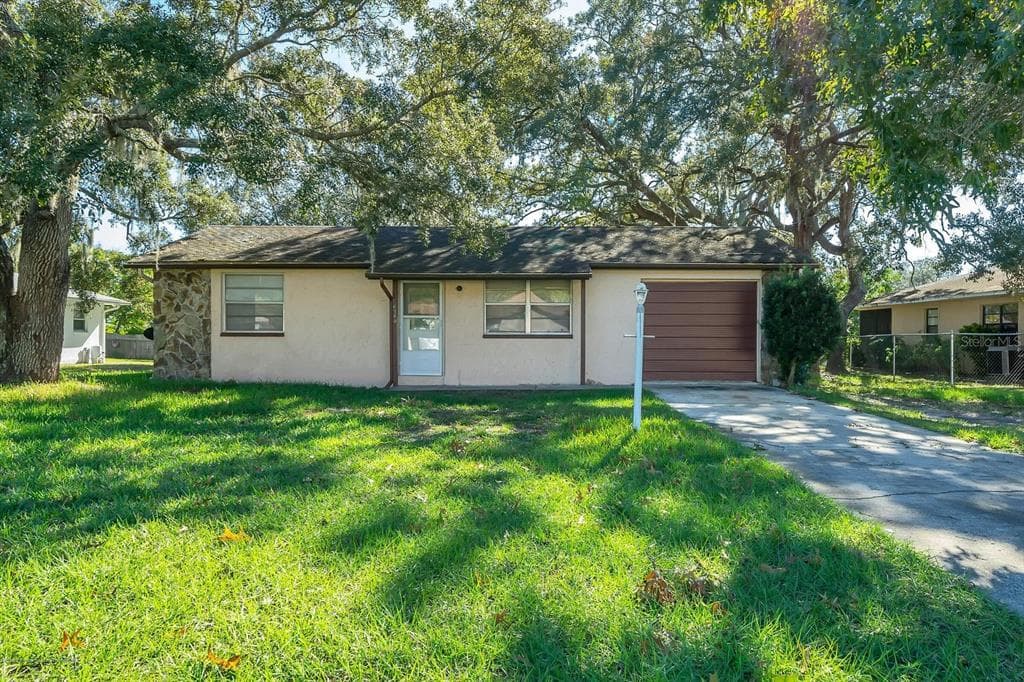 6280 PINEHURST DRIVE SPRING HILL, FL 34606