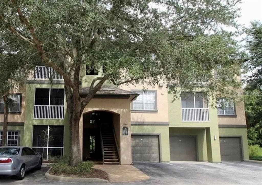 13203 SANCTUARY COVE DRIVE UNIT 303 TEMPLE TERRACE, FL 33637