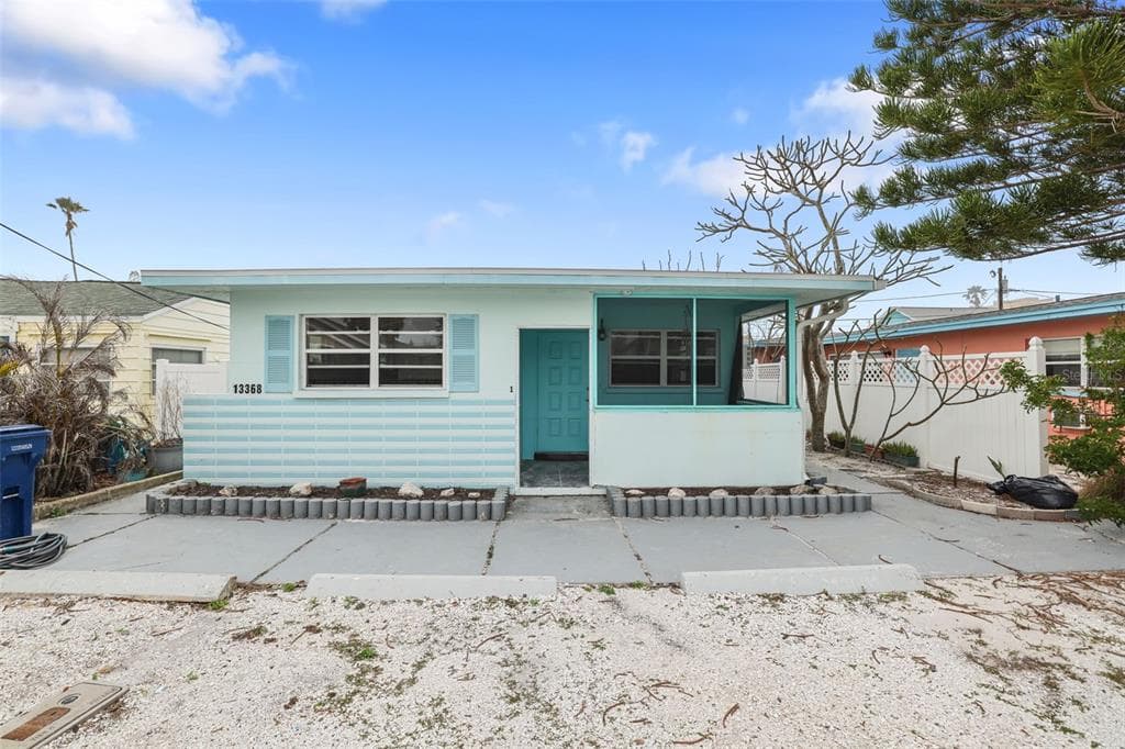 13368 1ST STREET E MADEIRA BEACH, FL 33708