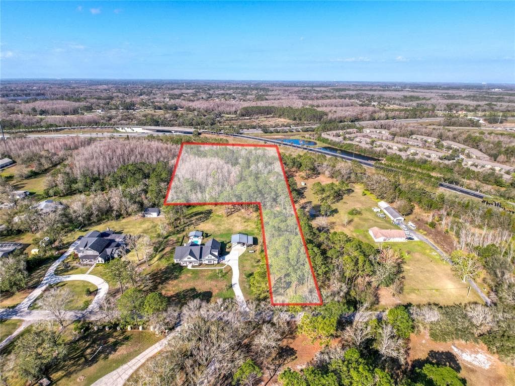 6034 LAKESIDE DRIVE LUTZ, FL 33558