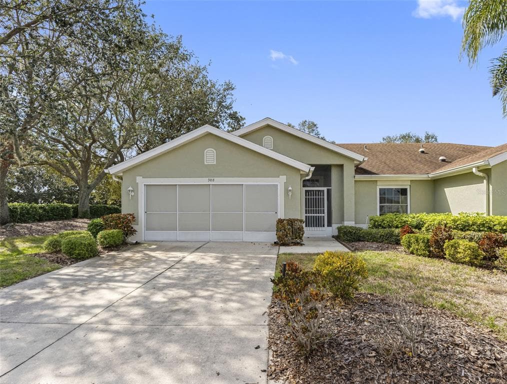 988 VILLEROY GREENS DRIVE SUN CITY CENTER, FL 33573