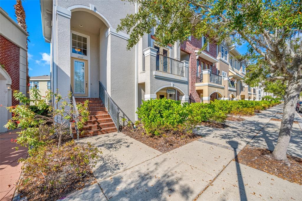12557 BASSBROOK LANE TAMPA, FL 33626