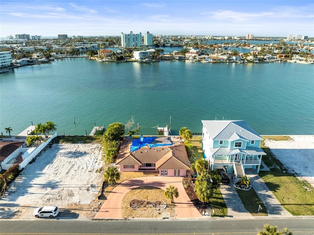 329 55TH AVENUE ST PETE BEACH, FL 33706