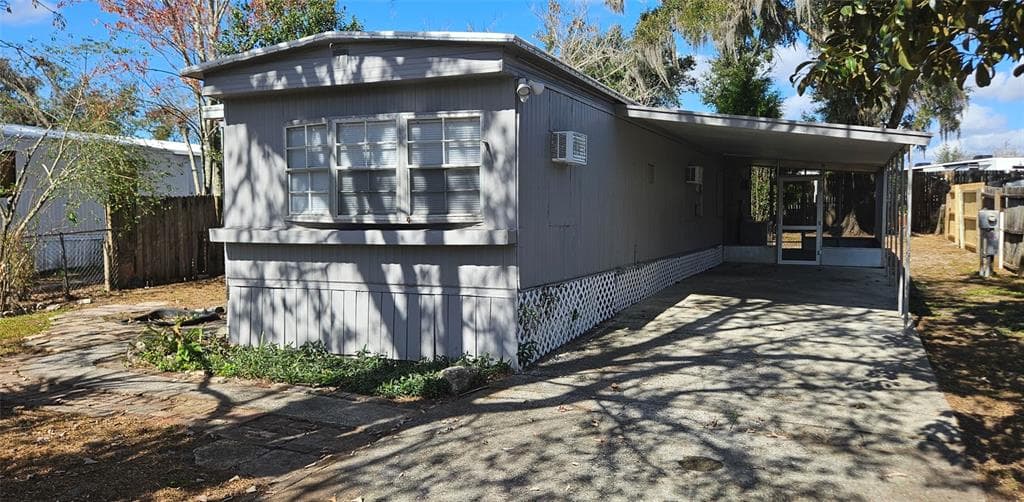21341 CAMPBELL DRIVE BROOKSVILLE, FL 34601