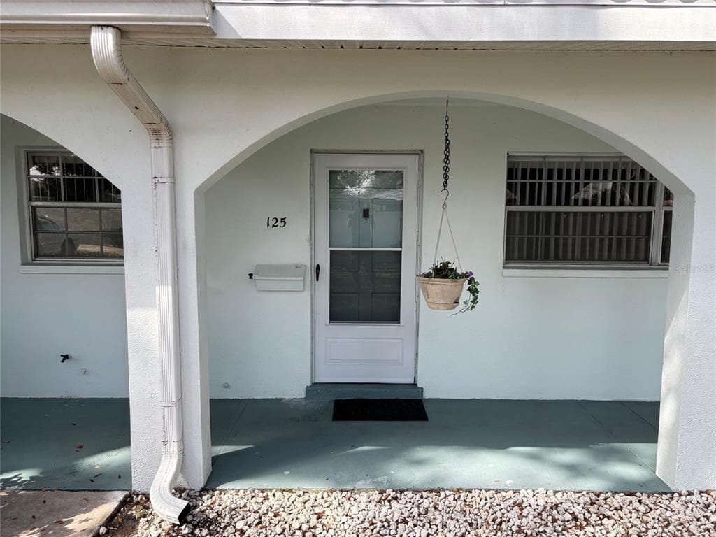 11200 102ND AVENUE UNIT 125 SEMINOLE, FL 33778
